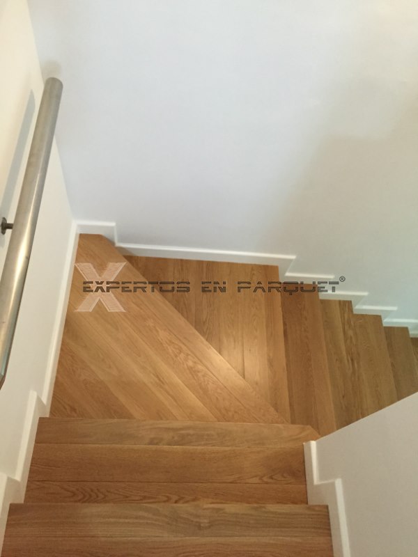 Galería Fotos De Escaleras Forradas Con Suelos De Madera Y Laminados